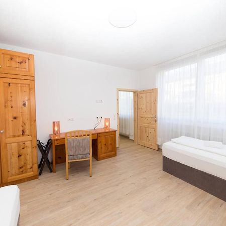 Apartamente Pfullingen Eksteriør bilde