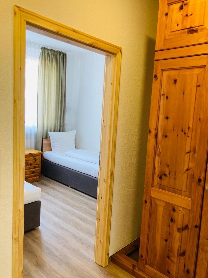 Apartamente Pfullingen Eksteriør bilde